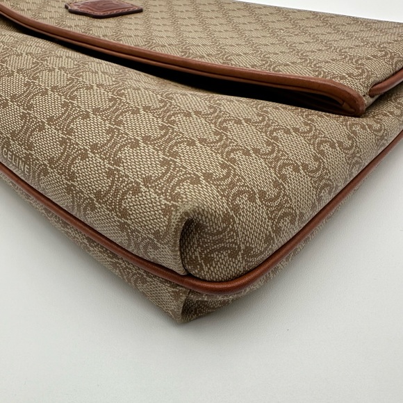 Authentic Vintage Celine Macadam Triomphe Leather Clutch Bag - Picture 9 of 17